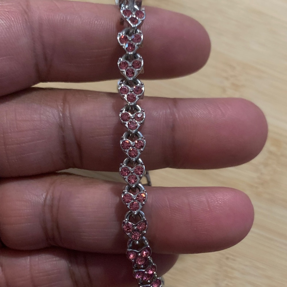 Pink Heart Bracelet - Picture 2 of 3